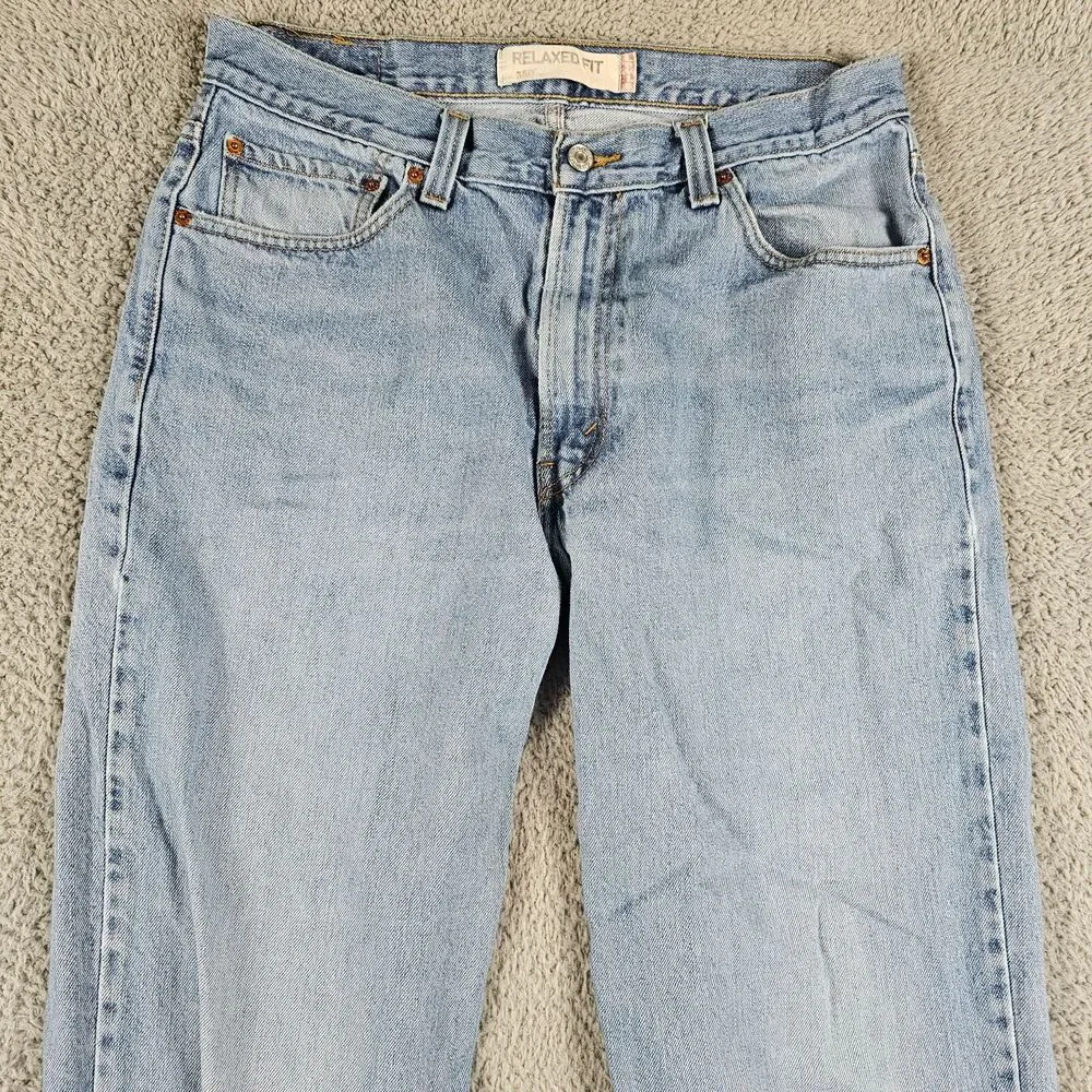 Levis ** this